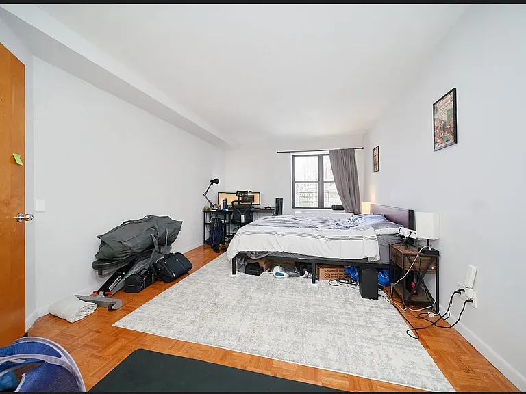 337 W 43rd St #6A — Photo 10