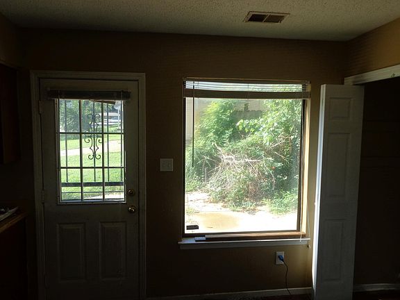5th image of 4039 Lehi Dr