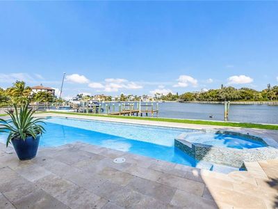 361 S Shore Dr, Sarasota, FL, 34234