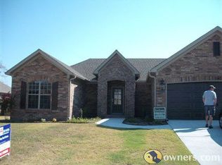 1140 Georgetown Dr, Conway, AR 72034