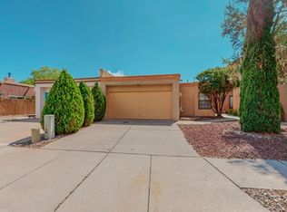 7404 Cleghorn Rd NW, Albuquerque, NM 87120