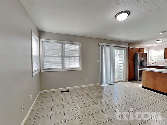 4th image of 3217 Muriel Pl