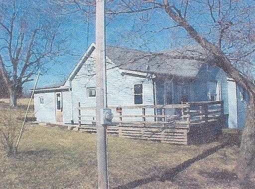 2nd image of 301 N 2nd Ave