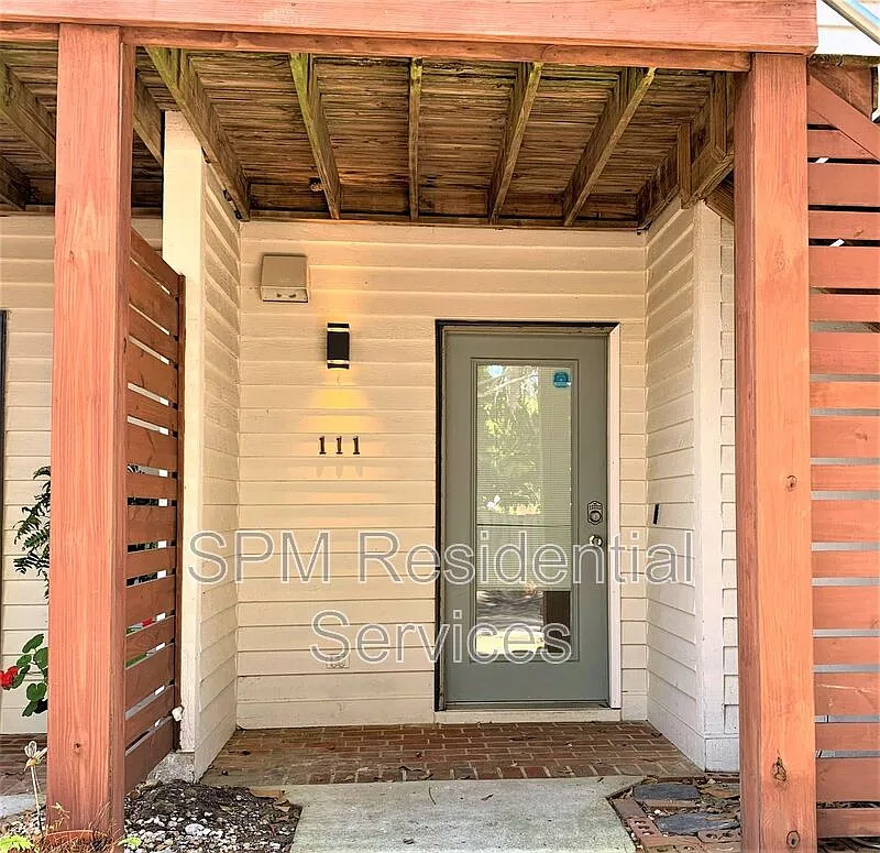 2 bed, 2.0 bath, 1135 sqft, $1,975 — Photo 1