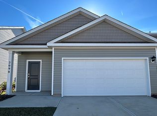 2098 Grovefield Dr, Hopkins, SC 29061