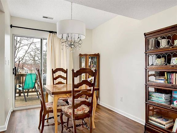 5th image of 9006 N Swan Cir Unit 9006