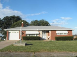 2327 Loleate Dr, Saint Louis, MO