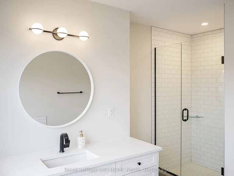 142 Black Willow Cres — Photo 8