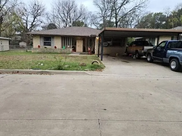 1008 Circle Dr, Ardmore, OK 73401