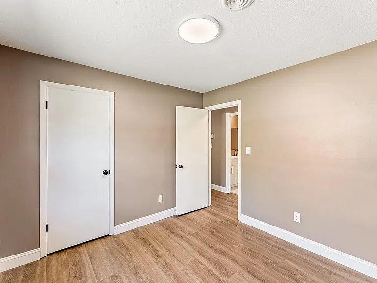 105 Meadowlark Dr — Photo 22