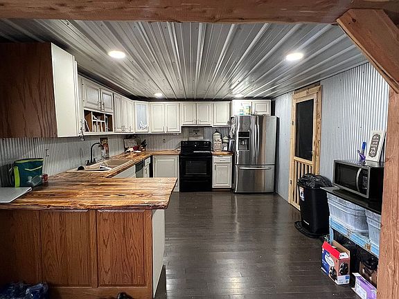 4th image of 195 Morgan Rd