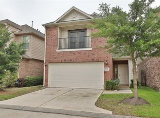 17118 Amarose Dr, Houston, TX 77090