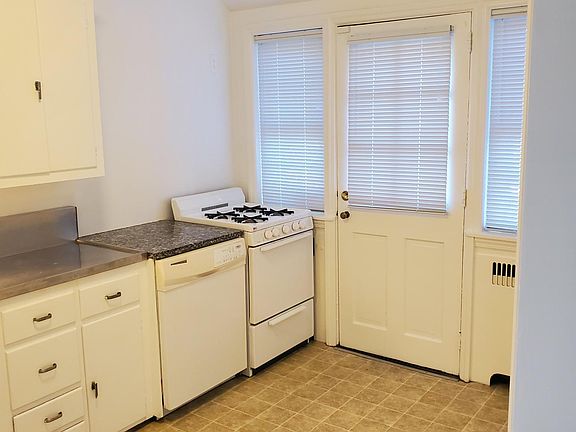 4th image of 2305 W 12th St #2