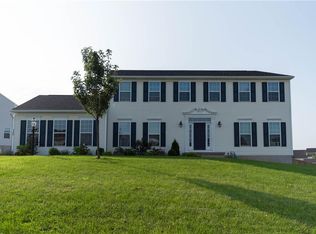 115 Elmcrest Rise, West Henrietta, NY 14586