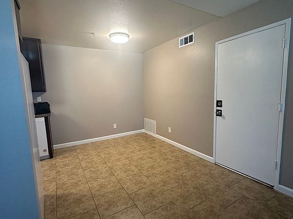 4th image of 16645 Valencia Ave #2A