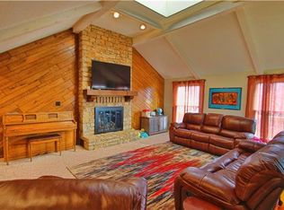 302 Locust St, Lees Summit, MO 64064