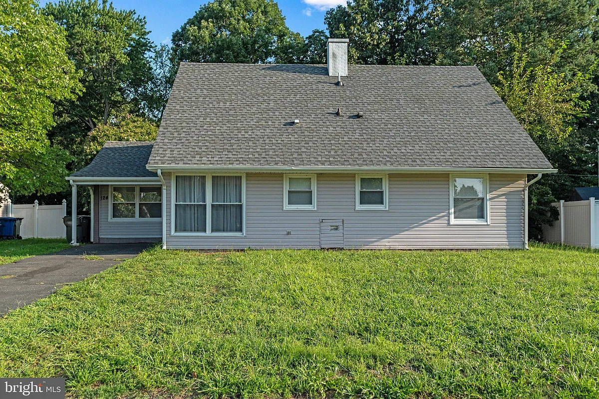 Building Photo - 124 Pennypacker Dr