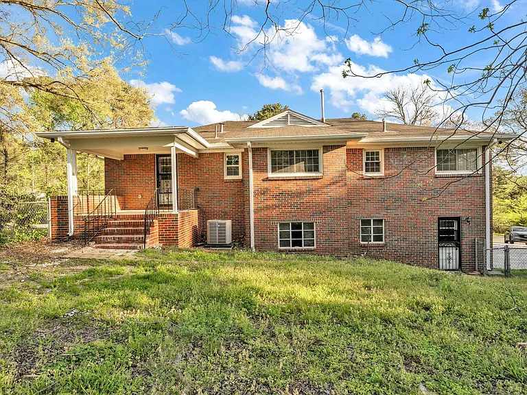 1112 Violet Dr — Photo 26