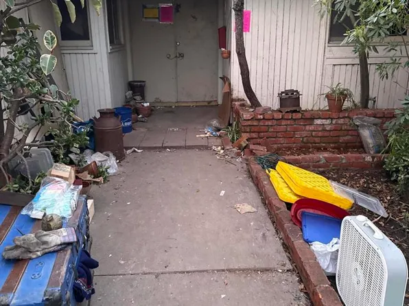 2923 Sailor Ave, Ventura, CA 93001