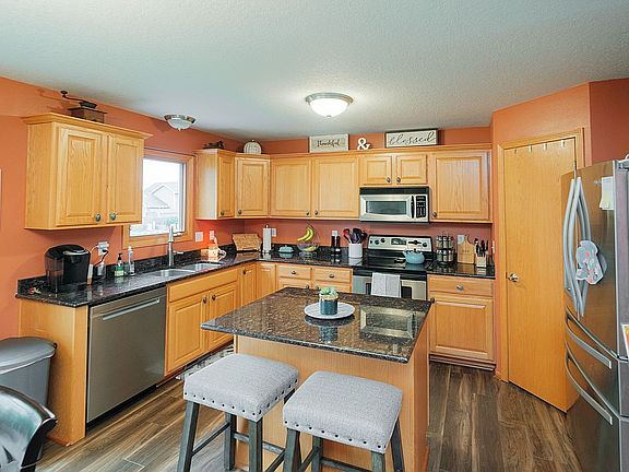 4th image of 309 NW Crestview Dr