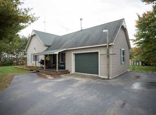 4646 E Hubbard Rd, Midland, MI 48642