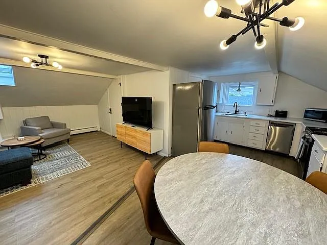 25 Fair St #3 — Photo 8