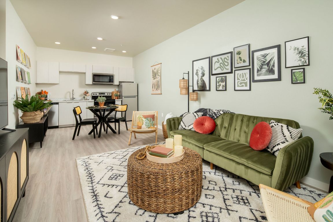 Studio - Living Room & Kitchen Area