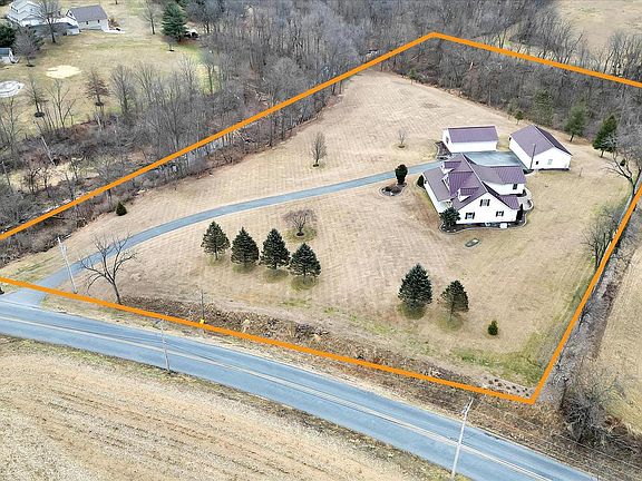 4th image of 757 E Rehrersburg Rd