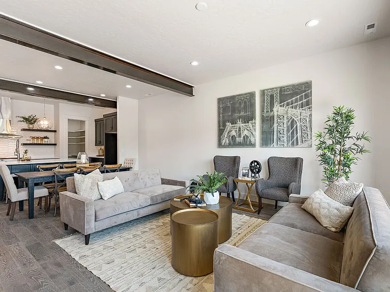 2510 W Iron Coop St #1 — Photo 7