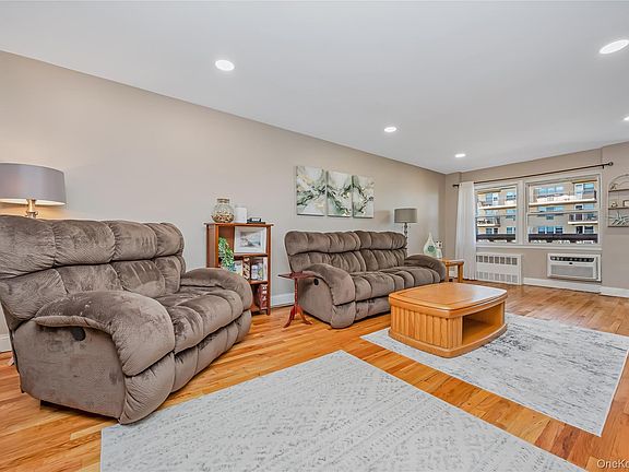 4th image of 600 Shore Road #6K