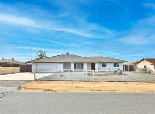 7650 Oxford Ave, Hesperia, CA 92345