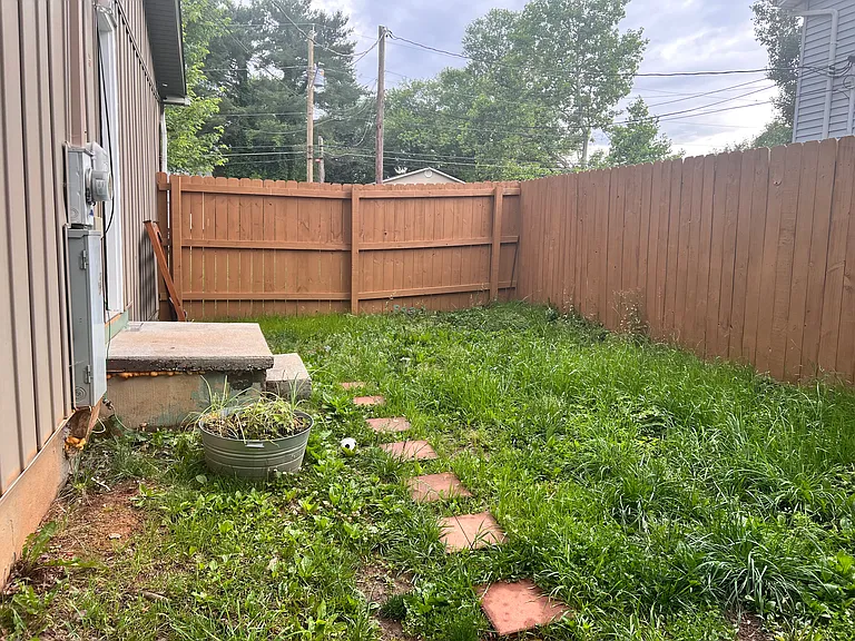 5712 Montina Rd — Photo 13