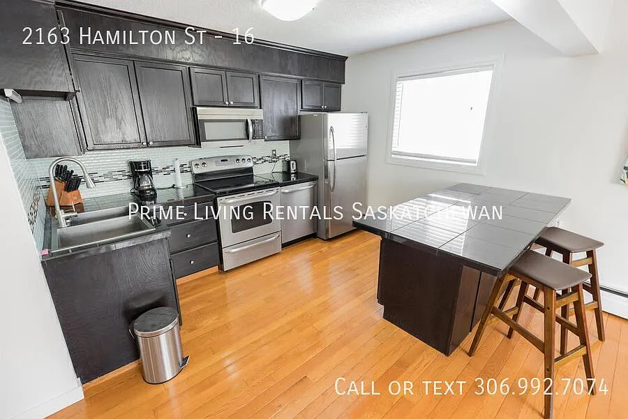 1 bed, 700 sqft, $1,295 — Photo 1