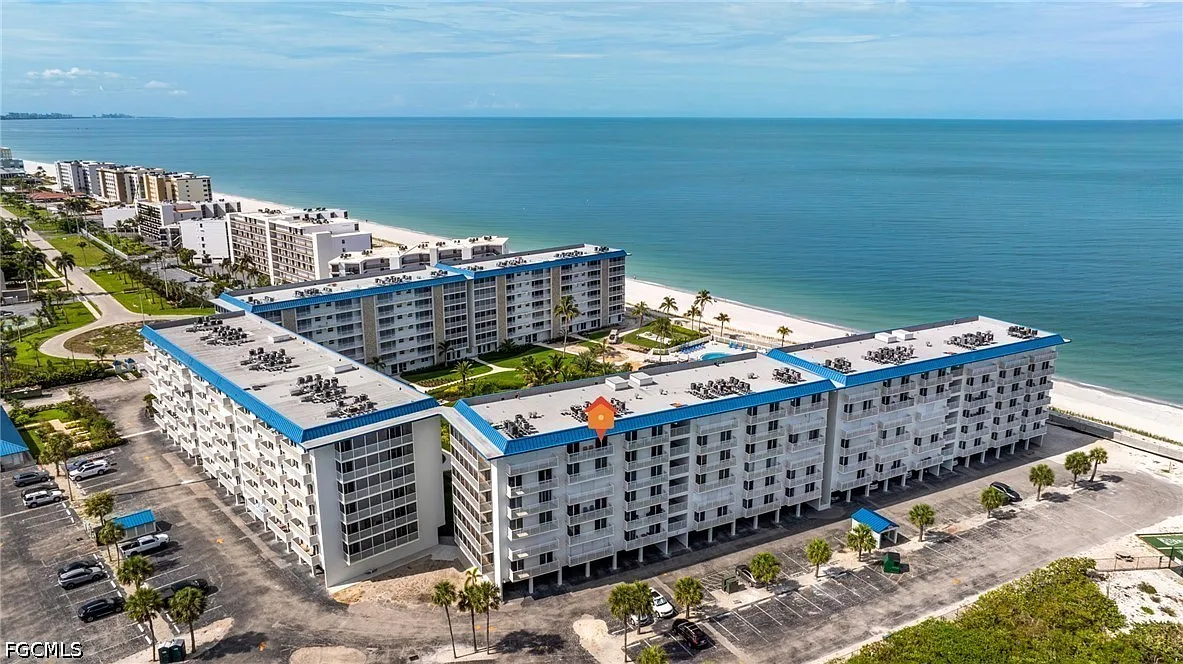 1 bed, 2.0 bath, 1098 sqft, $10,000 — Photo 3