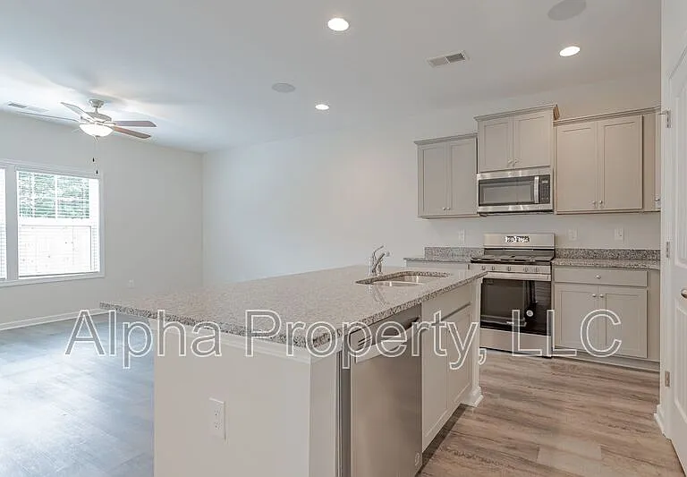 8 Sabine Leaf Ct — Photo 10