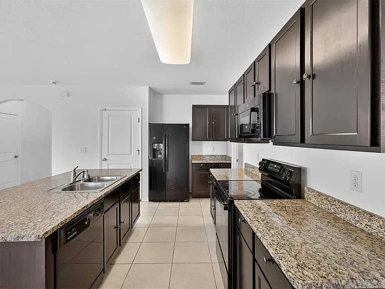 4842 San Palermo Dr — Photo 9