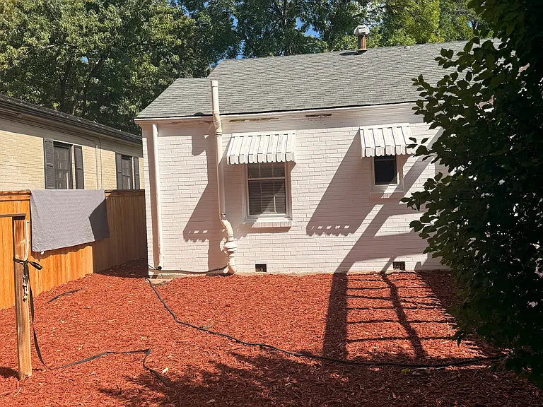 745 N Cherry St — Photo 24