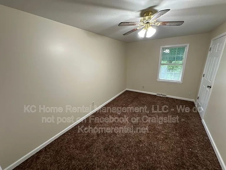 1127 Sherman Ave — Photo 24