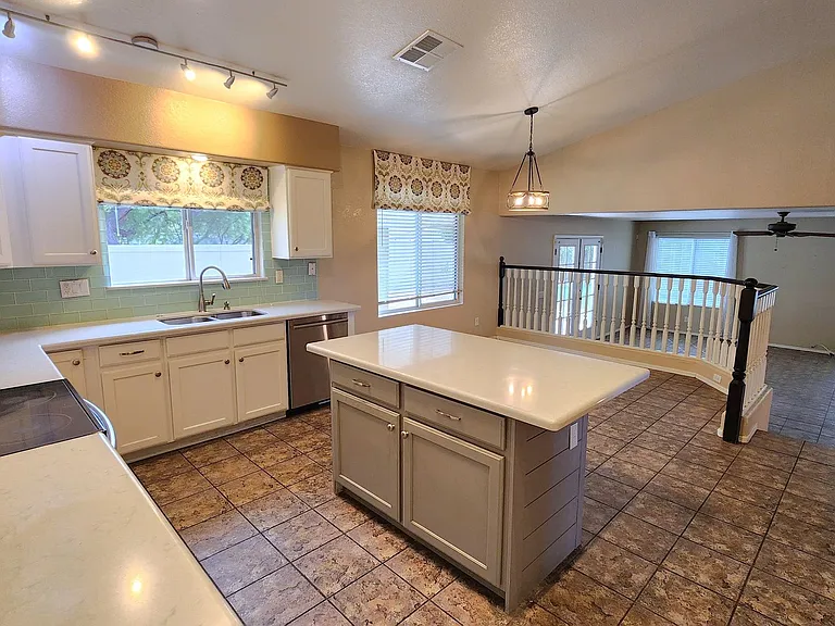 1691 W Musket Way — Photo 15