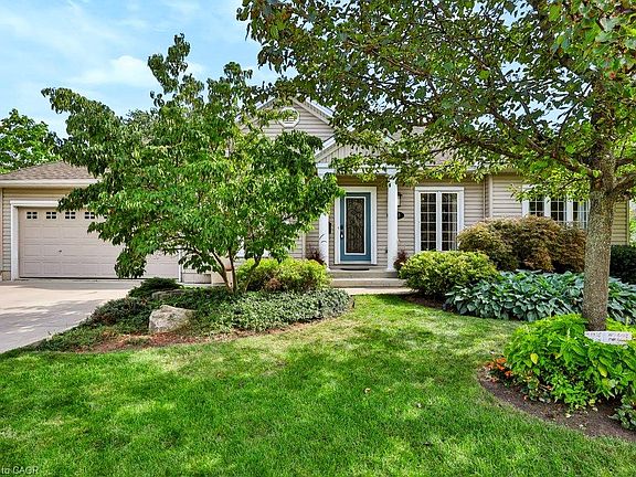 3rd image of 1332 Leighland Rd