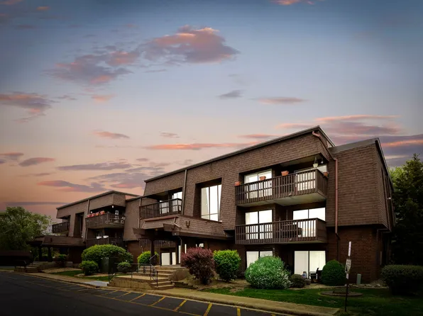 1619 Richmond Cir Unit 105, Joliet, IL 60435