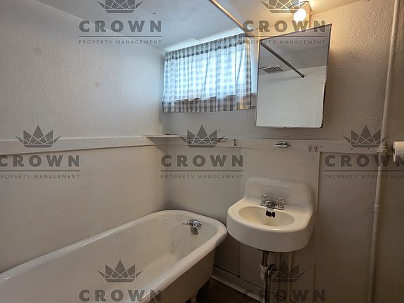 4th image of 1408 E 18th St APT 2