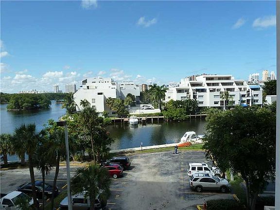 2nd image of 400 Kings Point Dr APT 418