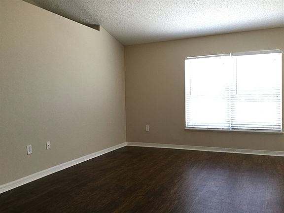 5th image of 1163 Saint Tropez Ct