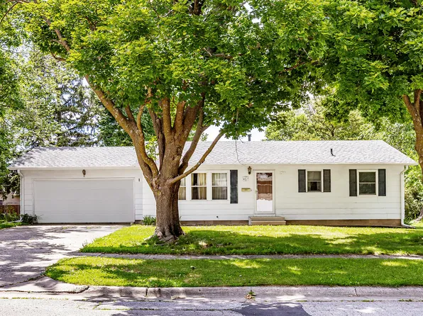 425 S Main St, Roland, IA 50236