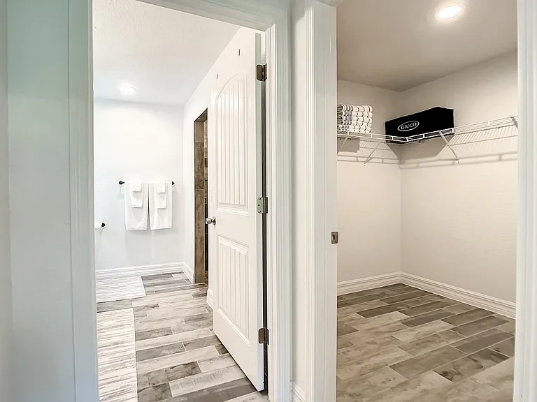 14120 Banos Ave — Photo 22