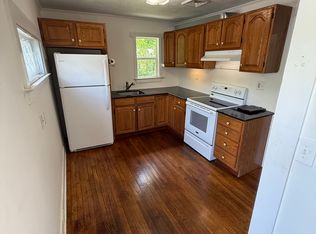 85 N High St #2, Clinton, CT 06413
