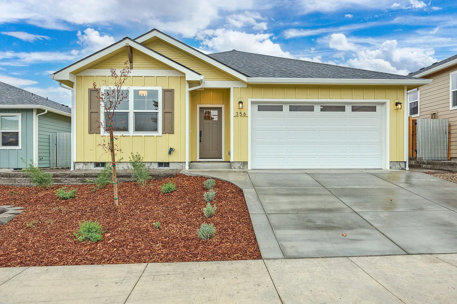 356 Randy St photo 1