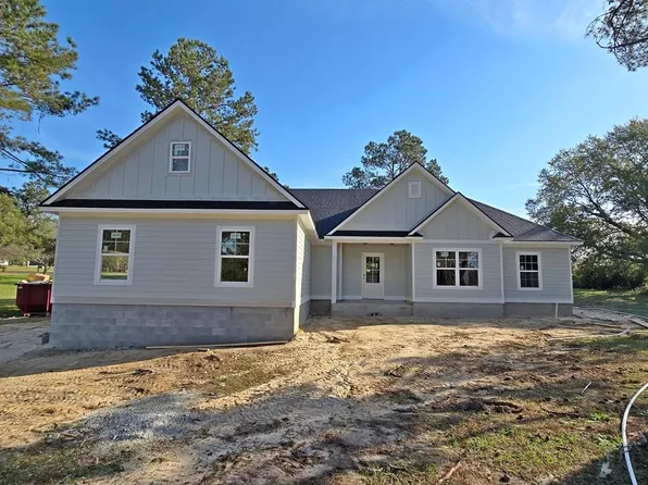 5207 Bergamot Cir, Lake Park, GA 31636