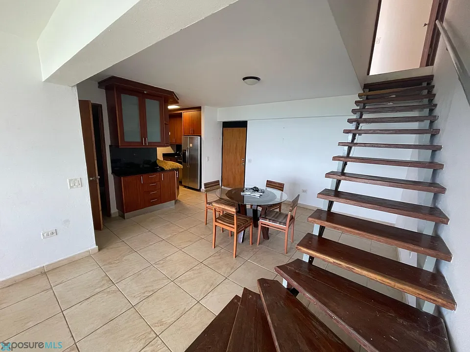 2305 Laurel #1014